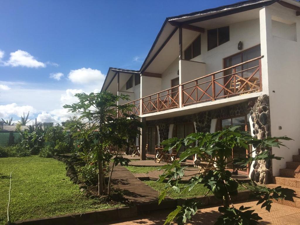 Hotel Ohiro Hanga Roa Exterior photo